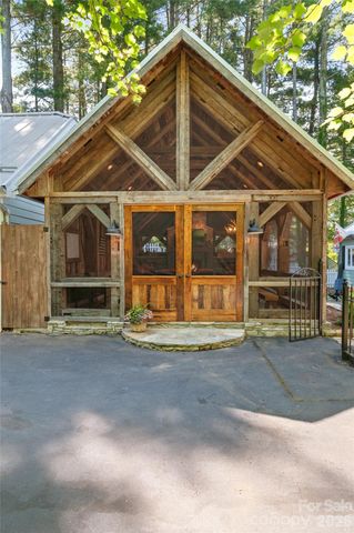 304 Brunswick Drive, Waynesville, NC 28786