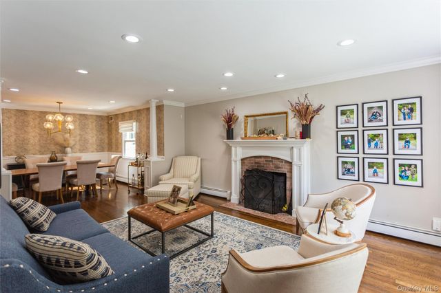 6 Newkirk Avenue, East Rockaway, NY 11518