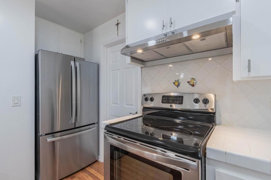 Image 12 of property listing at 18505 Swaner Avenue, Salinas, CA 93906