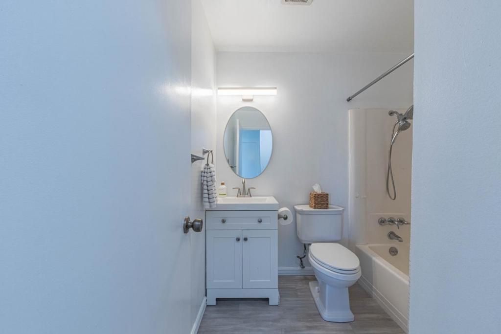 Image 24 of property listing at 18505 Swaner Avenue, Salinas, CA 93906