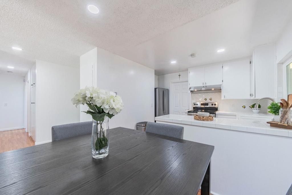 Image 9 of property listing at 18505 Swaner Avenue, Salinas, CA 93906