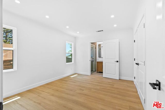 1722 Bel Aire Drive, Glendale, CA 91201