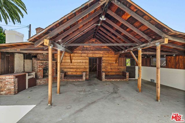 1722 Bel Aire Drive, Glendale, CA 91201