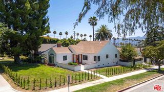 1722 Bel Aire Drive, Glendale, CA 91201