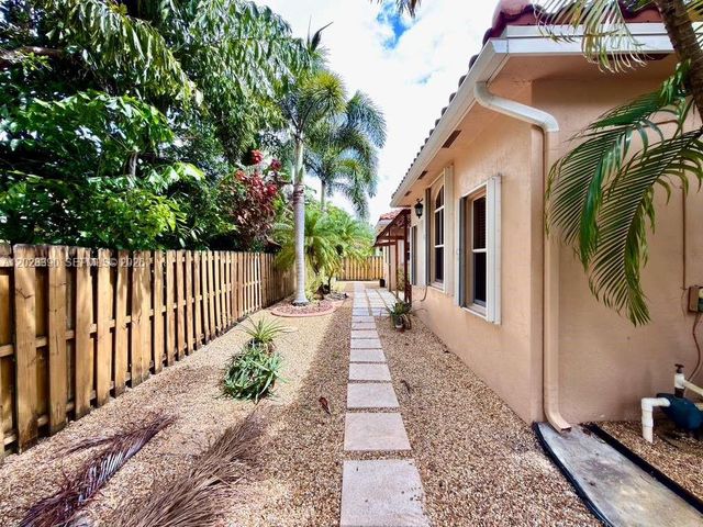 3626 SW 161st Terrace, Miramar, FL 33027