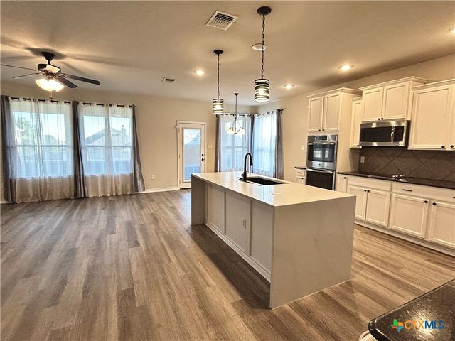 5215 Siltstone Loop, Killeen, TX 76542