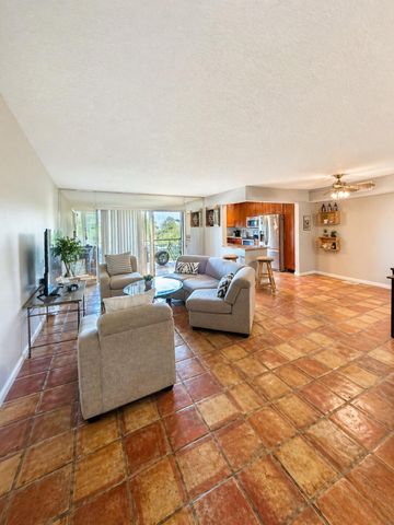 5917 Vía Vermilya 406, Atlantis, FL 33462