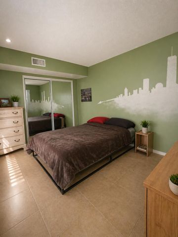 5917 Vía Vermilya 406, Atlantis, FL 33462