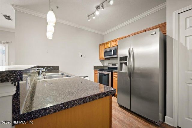 6860 SKAFF Avenue, 5, Jacksonville, FL 32244