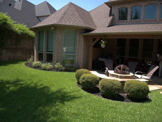 2310 Castle Creek Drive, Mansfield, TX 76063
