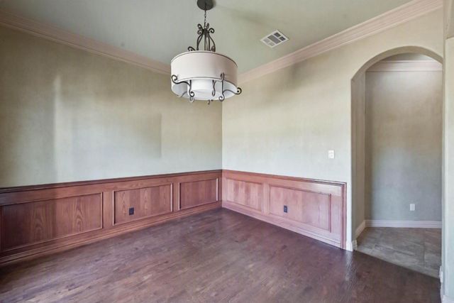 2310 Castle Creek Drive, Mansfield, TX 76063
