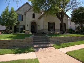 2310 Castle Creek Drive, Mansfield, TX 76063