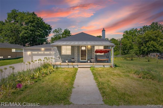 32417 Linderman Avenue, Warren, MI 48093