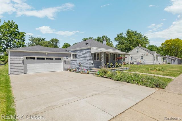 32417 Linderman Avenue, Warren, MI 48093