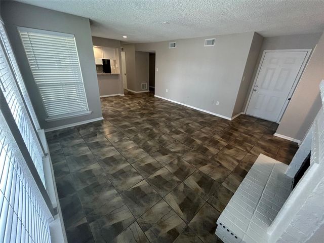 250 El Dorado Boulevard 104, Houston, TX 77598