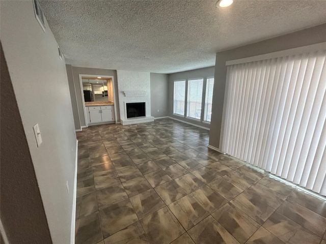 250 El Dorado Boulevard 104, Houston, TX 77598