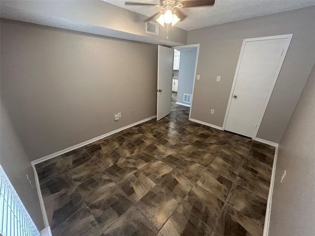 250 El Dorado Boulevard 104, Houston, TX 77598