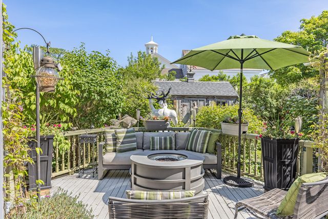 15 Center Street, Provincetown, MA 02657