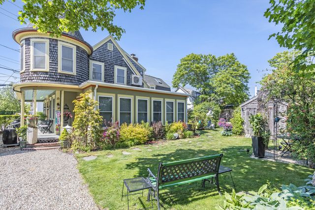 15 Center Street, Provincetown, MA 02657