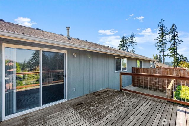 8518 8th Court SE, Olympia, WA 98513