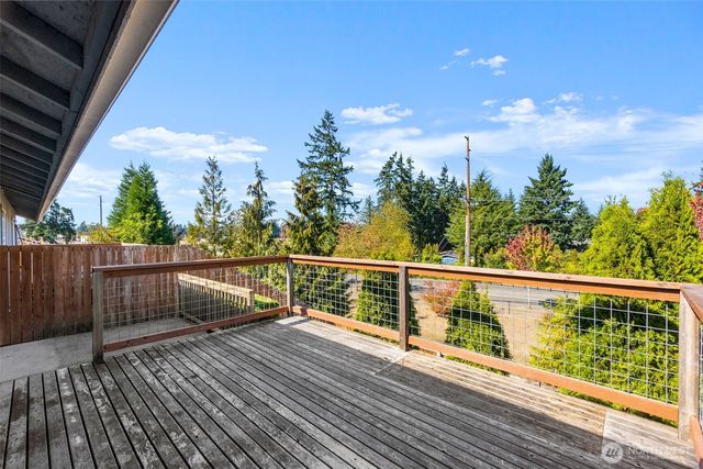 8518 8th Court SE, Olympia, WA 98513