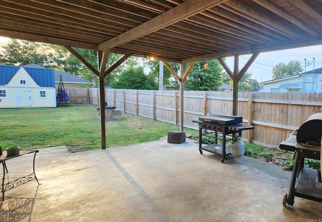 607 N Bruce St, Wynne, AR 72396