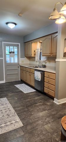 607 N Bruce St, Wynne, AR 72396