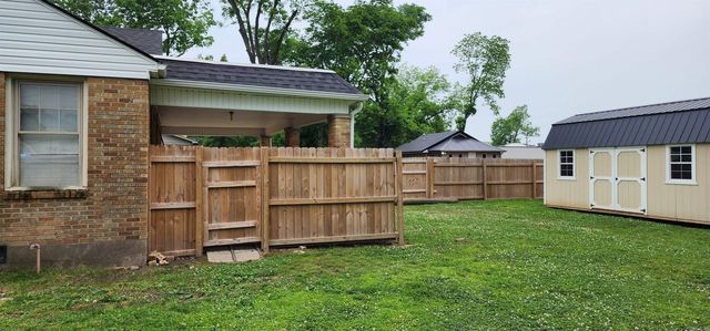 607 N Bruce St, Wynne, AR 72396