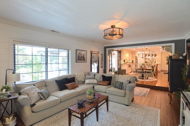 5402 Pride Parkway, Taylor Mill, KY 41015