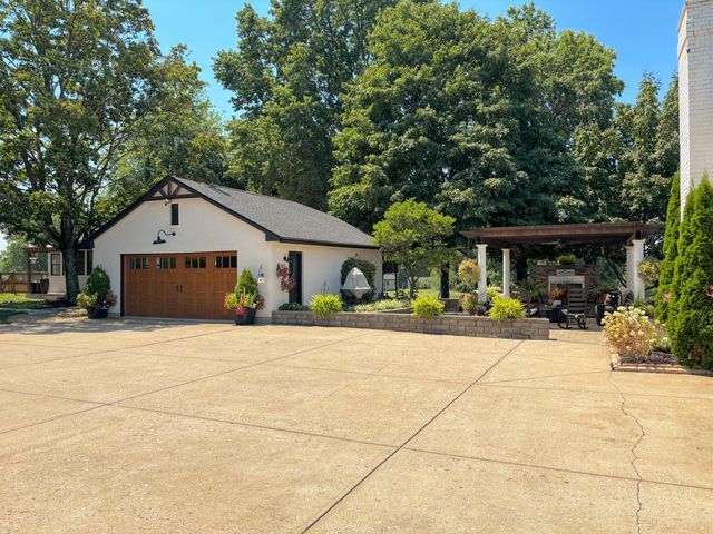 5402 Pride Parkway, Taylor Mill, KY 41015
