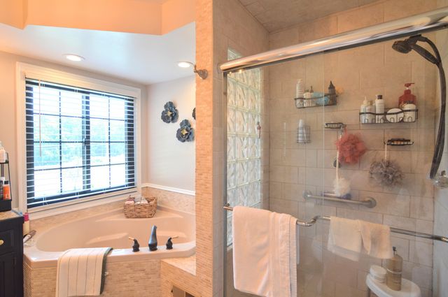 5402 Pride Parkway, Taylor Mill, KY 41015