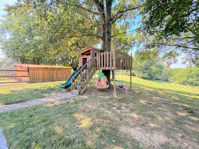 5402 Pride Parkway, Taylor Mill, KY 41015