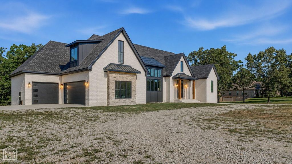 2304 County Road 759, Jonesboro, AR 72405