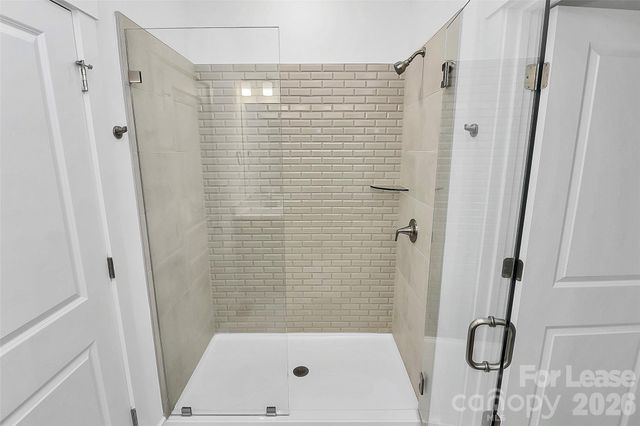 7009 Westrow Avenue, Charlotte, NC 28278