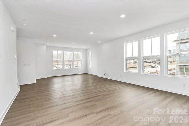 7009 Westrow Avenue, Charlotte, NC 28278