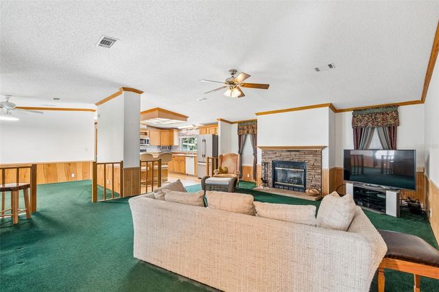 37647 NEWAL AVENUE, Zephyrhills, FL 33542