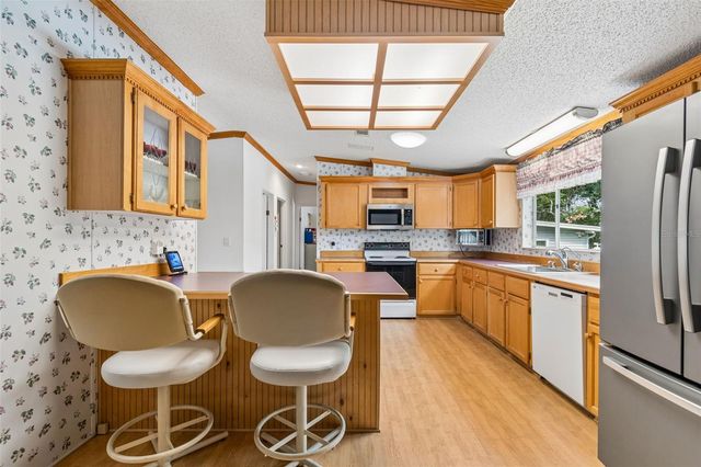37647 NEWAL AVENUE, Zephyrhills, FL 33542