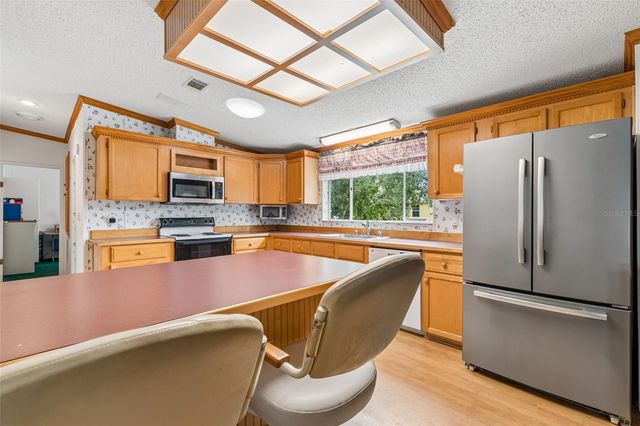 37647 NEWAL AVENUE, Zephyrhills, FL 33542