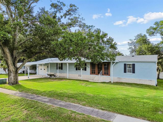 37647 NEWAL AVENUE, Zephyrhills, FL 33542