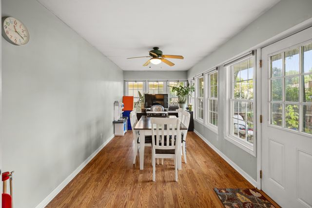7260 Sunrise Boulevard, Windsor Heights, IA 50324