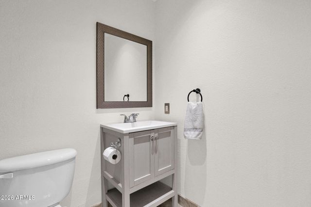 2702 E CORRINE Drive, Phoenix, AZ 85032
