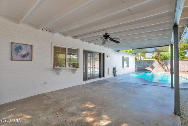 2702 E CORRINE Drive, Phoenix, AZ 85032