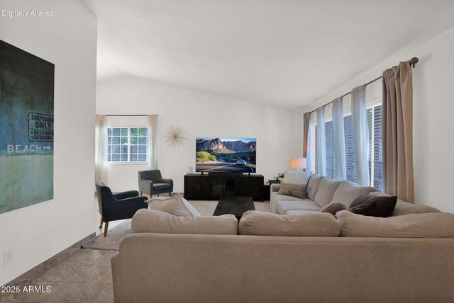2702 E CORRINE Drive, Phoenix, AZ 85032