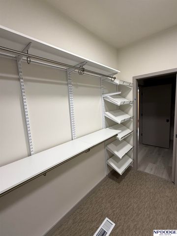 10416 S 191 Street, Omaha, NE 68022