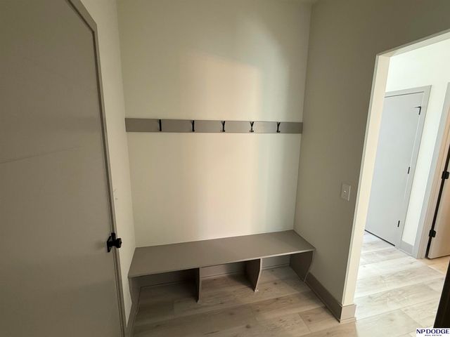 10416 S 191 Street, Omaha, NE 68022