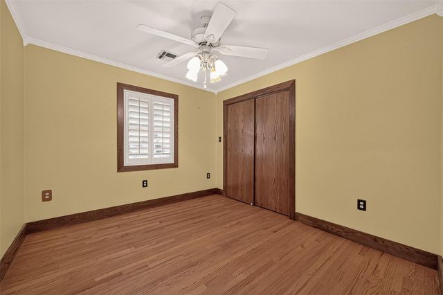 2210 Lazybrook Drive, Houston, TX 77008