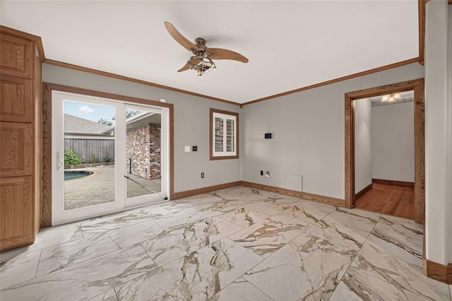 2210 Lazybrook Drive, Houston, TX 77008
