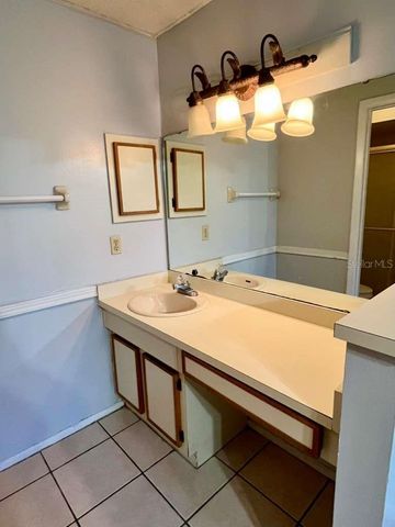 108 CREEKSIDE WAY, Orlando, FL 32824