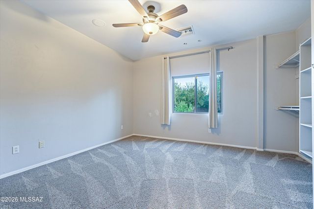 282 N Suntan Drive, Vail, AZ 85641