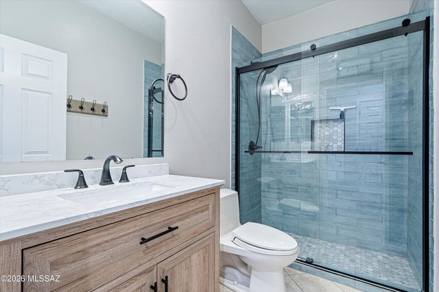 282 N Suntan Drive, Vail, AZ 85641